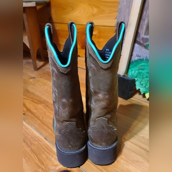 Women's Cowboy Boots, Size 9B - Picture 3 of 5